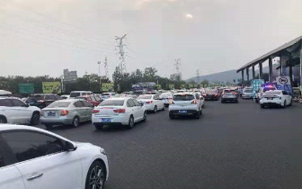 空中交警”上岗 6日起南京将迎80万返程车辆