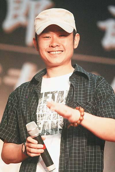 刀郎出道20年首次打官司 起诉某歌星表演侵权