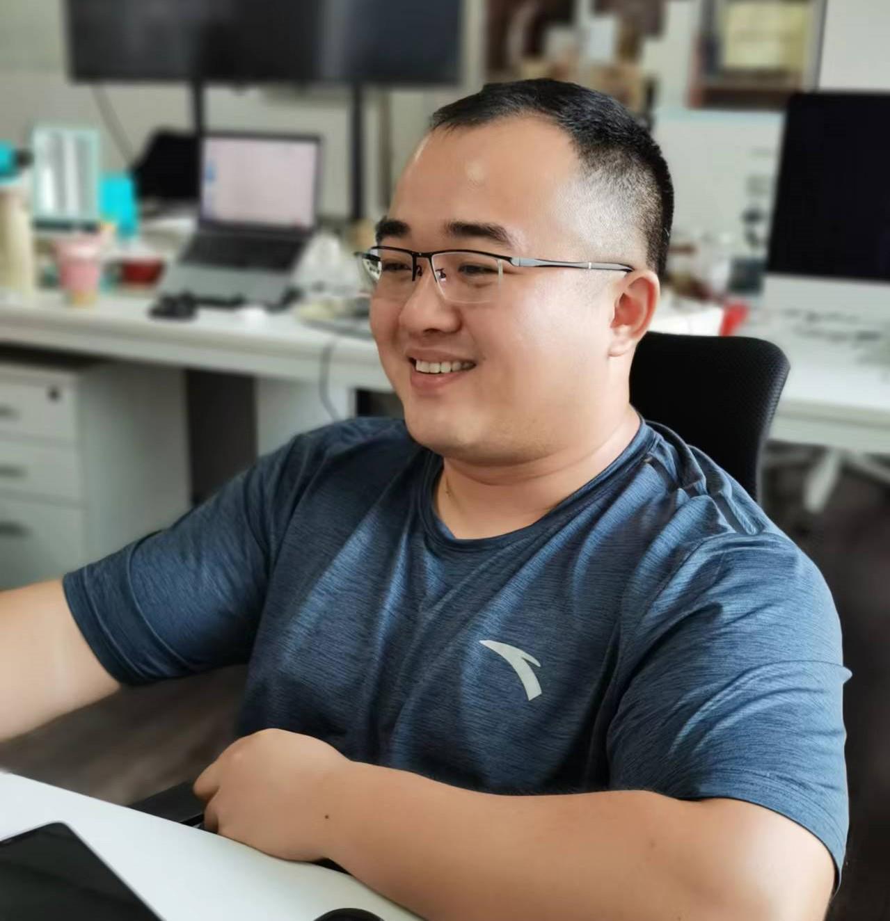 交易员小郑的退休生活