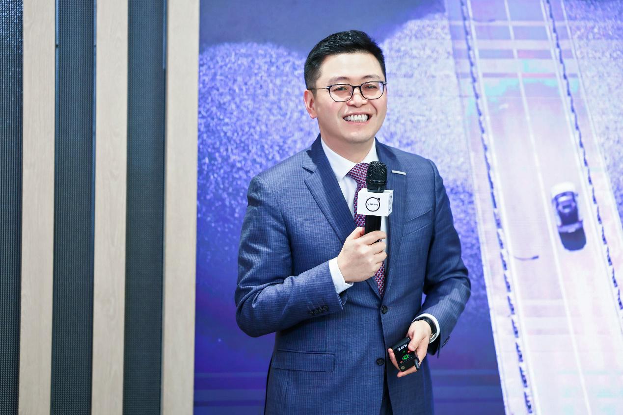 钦培吉:传统车企不会成诺基亚 2023加速转型
