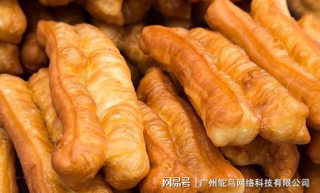 油条配什么吃最好吃 7341c165j00q3elsw0017c000hd00aip.jpg